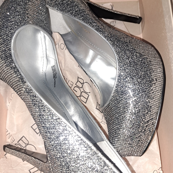 BCBGeneration - Picture 3 of 3